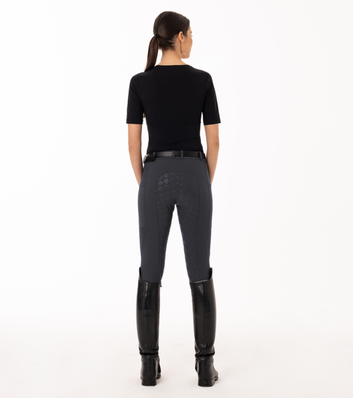 breeches grey back outfit